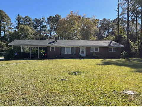 212 South Edgewood Dr.